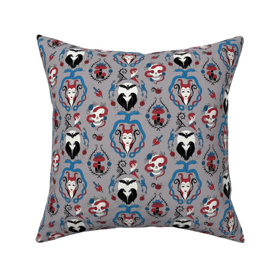 HOME_GOOD_SQUARE_THROW_PILLOW