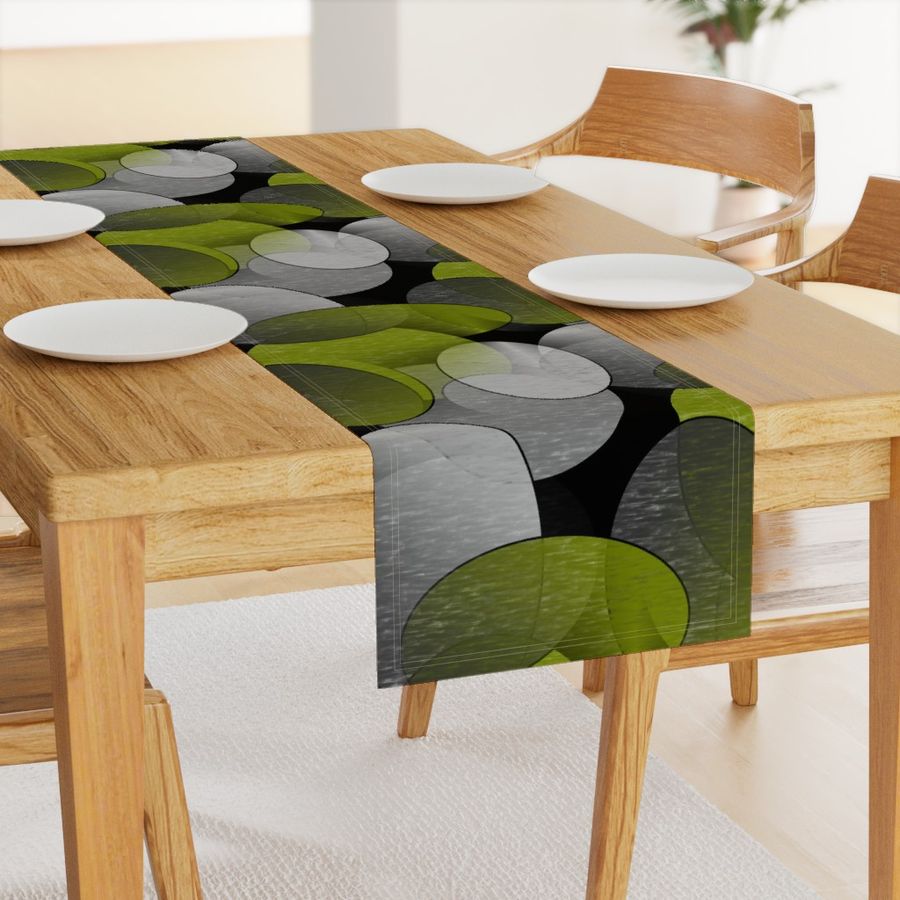 HOME_GOOD_TABLE_RUNNER