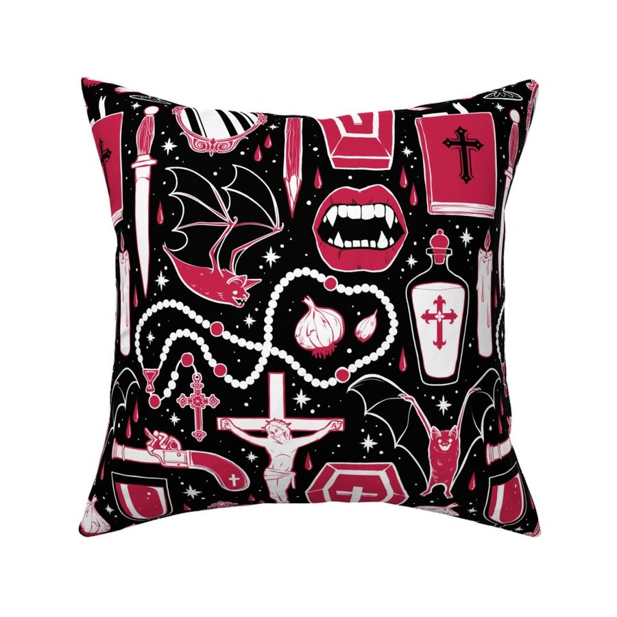 HOME_GOOD_SQUARE_THROW_PILLOW