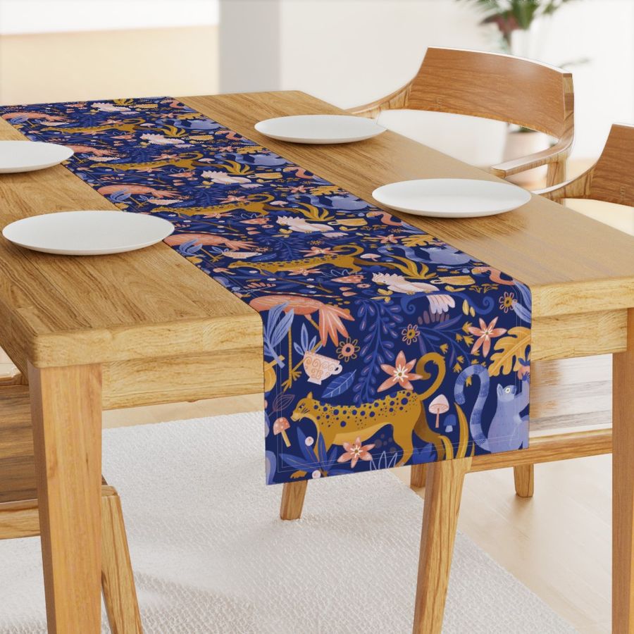 HOME_GOOD_TABLE_RUNNER