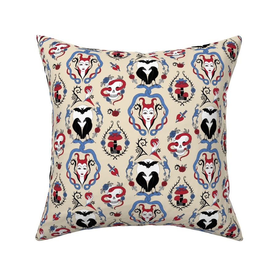 HOME_GOOD_SQUARE_THROW_PILLOW