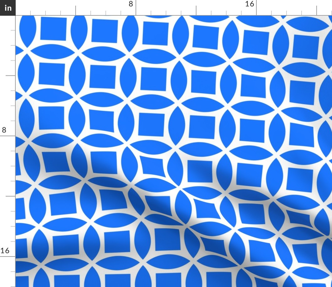 Geometric Pattern: Intersect Square: White/Blue
