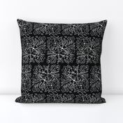 chalk floral in black small