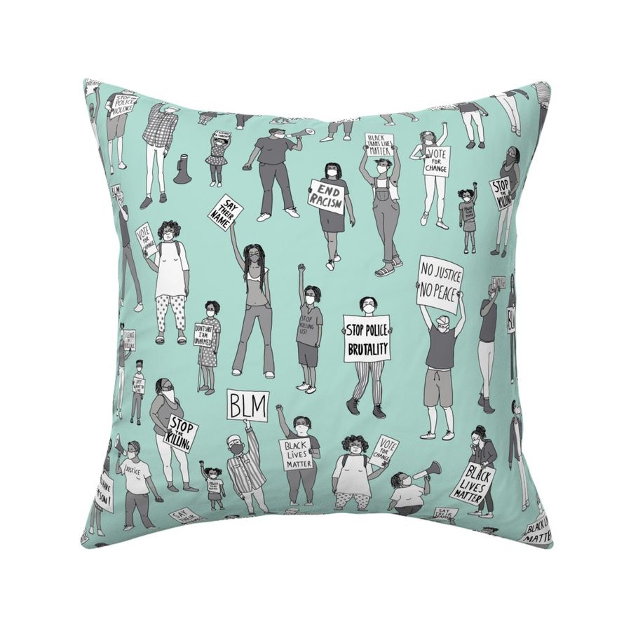 HOME_GOOD_SQUARE_THROW_PILLOW