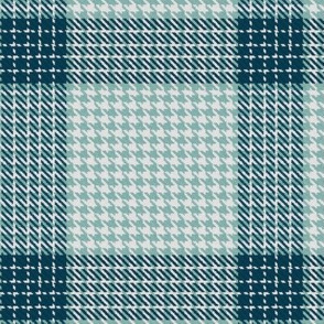 Houndstooth Checkerboard Plaid in Blue and Turquoise