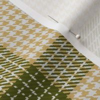 Houndstooth Checkerboard Plaid in Peach and Olive Green