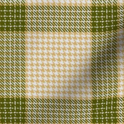 Houndstooth Checkerboard Plaid in Peach and Olive Green