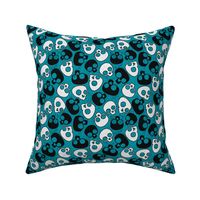 Grunge Skulls Turquoise