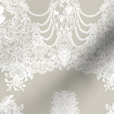 Constance Hatchaway Ivory Lace