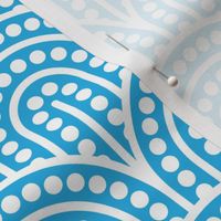 Geometric Pattern: Dotted Arch: White on Blue