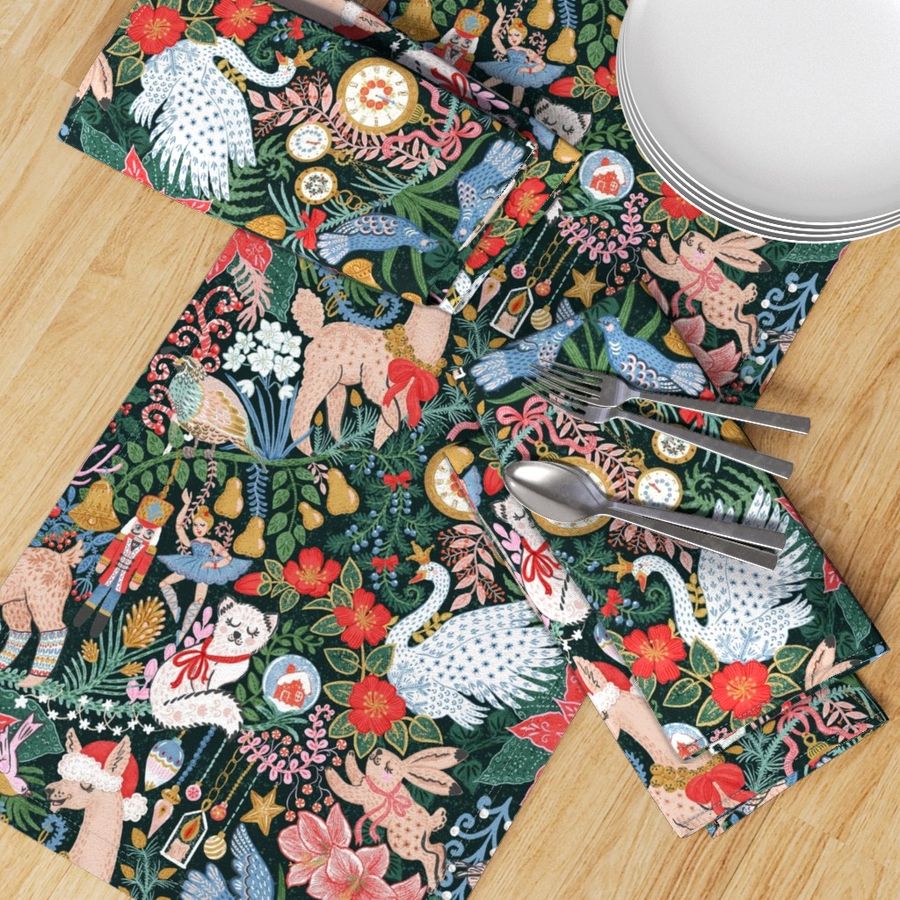 HOME_GOOD_TABLE_RUNNER