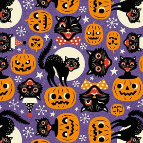 Small Scale  / Spooky Vintage Cats And Pumpkins / Purple 