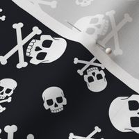 Halloween Skull and Cross Bones Black and White-01