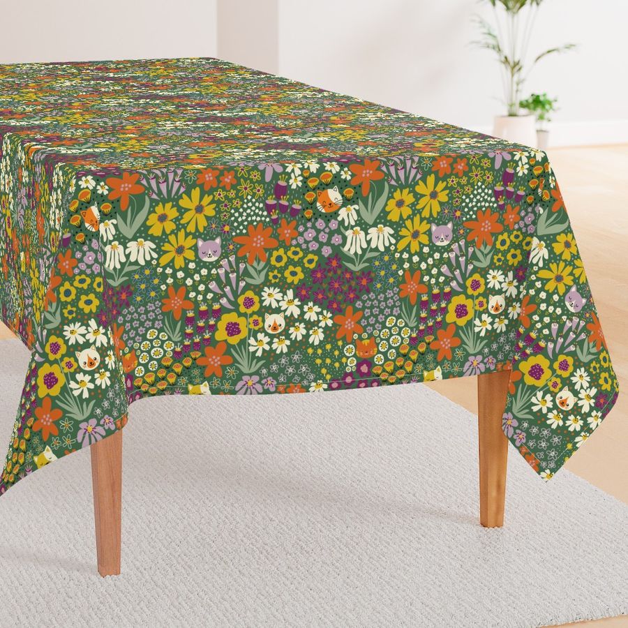 HOME_GOOD_RECTANGULAR_TABLE_CLOTH