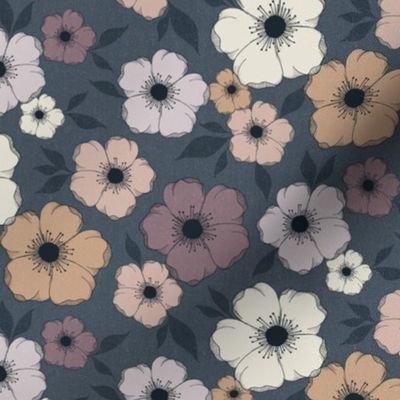 Anemone Floral - moody