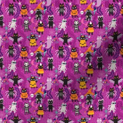 Tiny. MASK SCALE. Black Halloween Cats on purple
