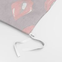 Love Lips dark pattern