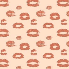 Kiss me darling in nude-3.5x3.5
