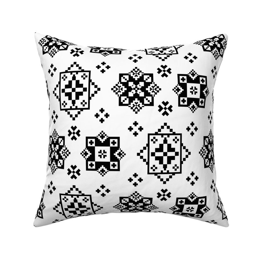 HOME_GOOD_SQUARE_THROW_PILLOW