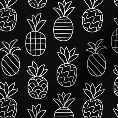 pineapple black and white