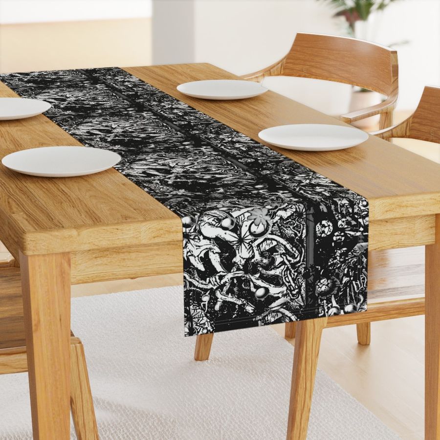 HOME_GOOD_TABLE_RUNNER