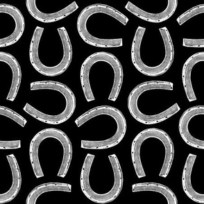 Western Horseshoes Black & White Pattern with Black Background (Small Scale)