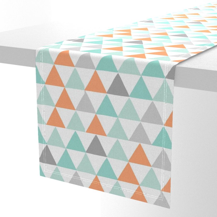 HOME_GOOD_TABLE_RUNNER