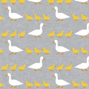 Mother duck with ducklings - animal nursery - grey condensed - LAD20