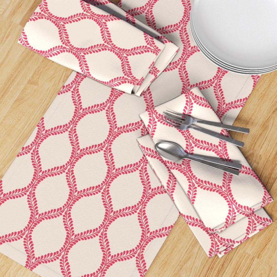 HOME_GOOD_TABLE_RUNNER