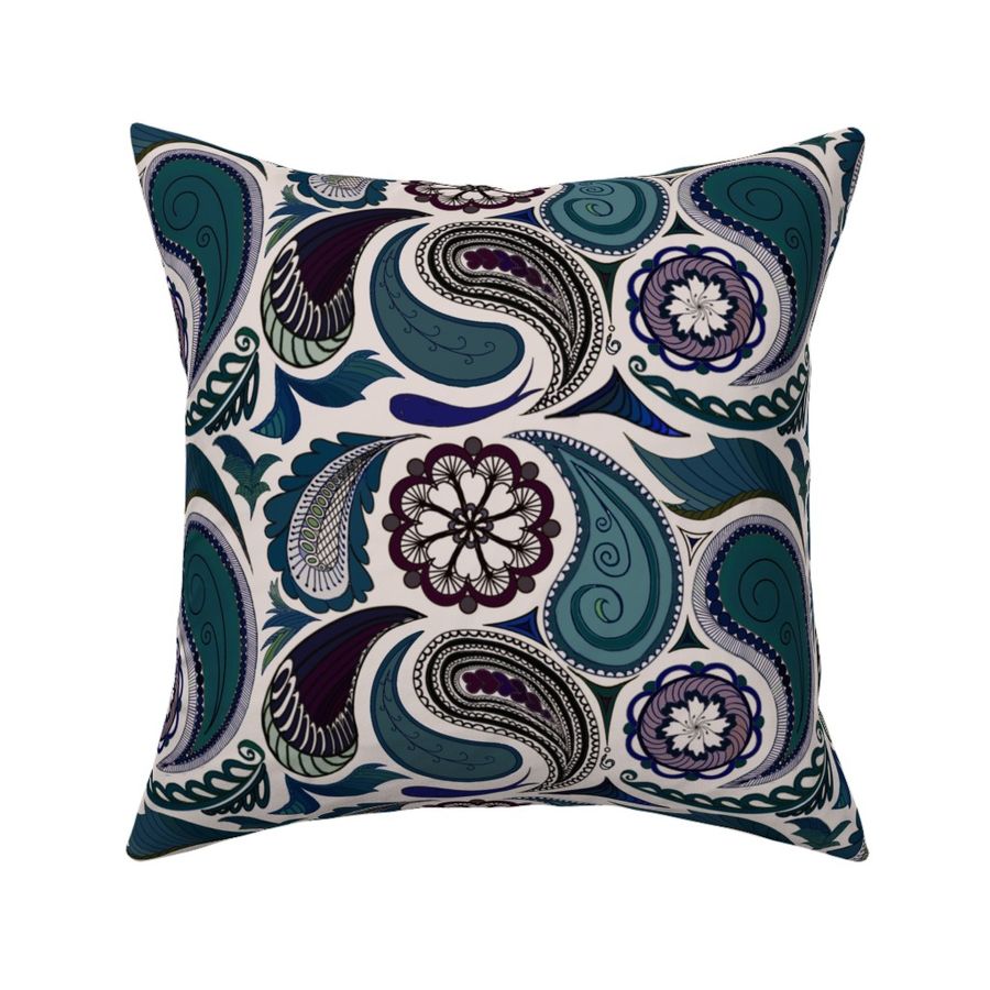 HOME_GOOD_SQUARE_THROW_PILLOW