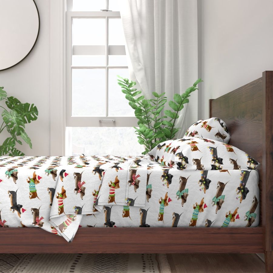 Christmas Dachshunds//White - Large