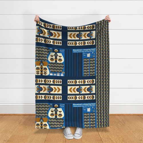 HOME_GOOD_THROW_BLANKET