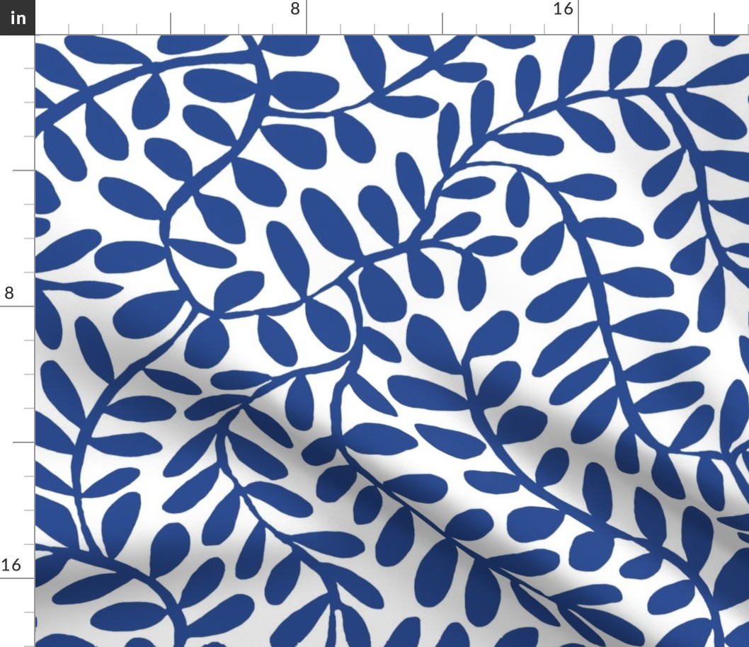 WINDING VINE LEAVES cobalt medium