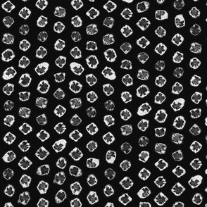 Shibori kanoko white dots over black