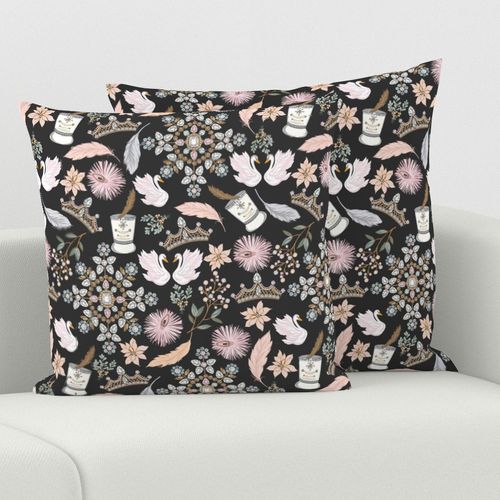 HOME_GOOD_SQUARE_THROW_PILLOW