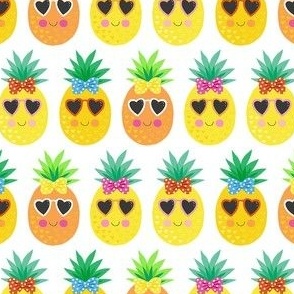 Pineapples in sunglasses