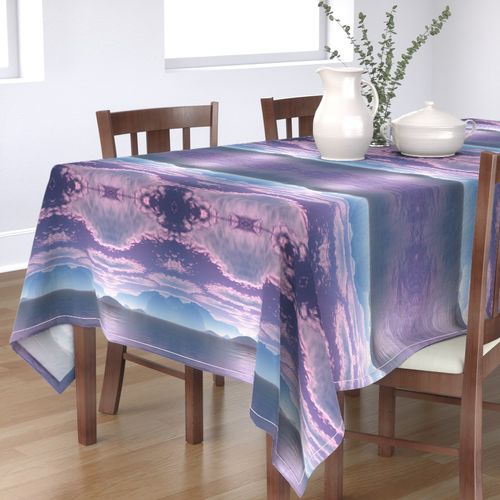 HOME_GOOD_RECTANGULAR_TABLE_CLOTH