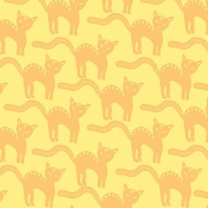 Doodle cats - yellow - small