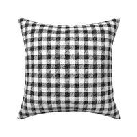 5/8" black and white crayon gingham