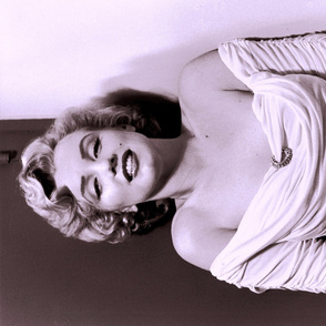 107-6 Marilyn Monroe in white (for Life Magazine cover)