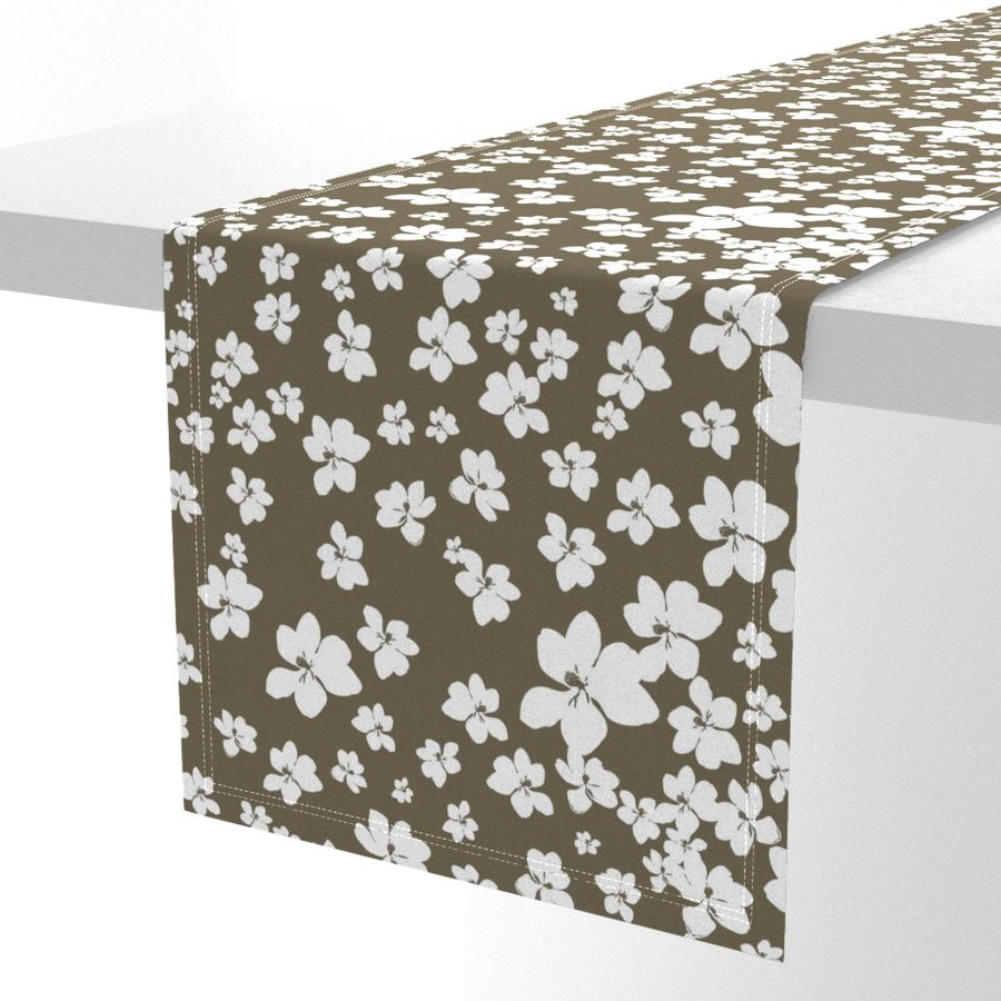 HOME_GOOD_TABLE_RUNNER