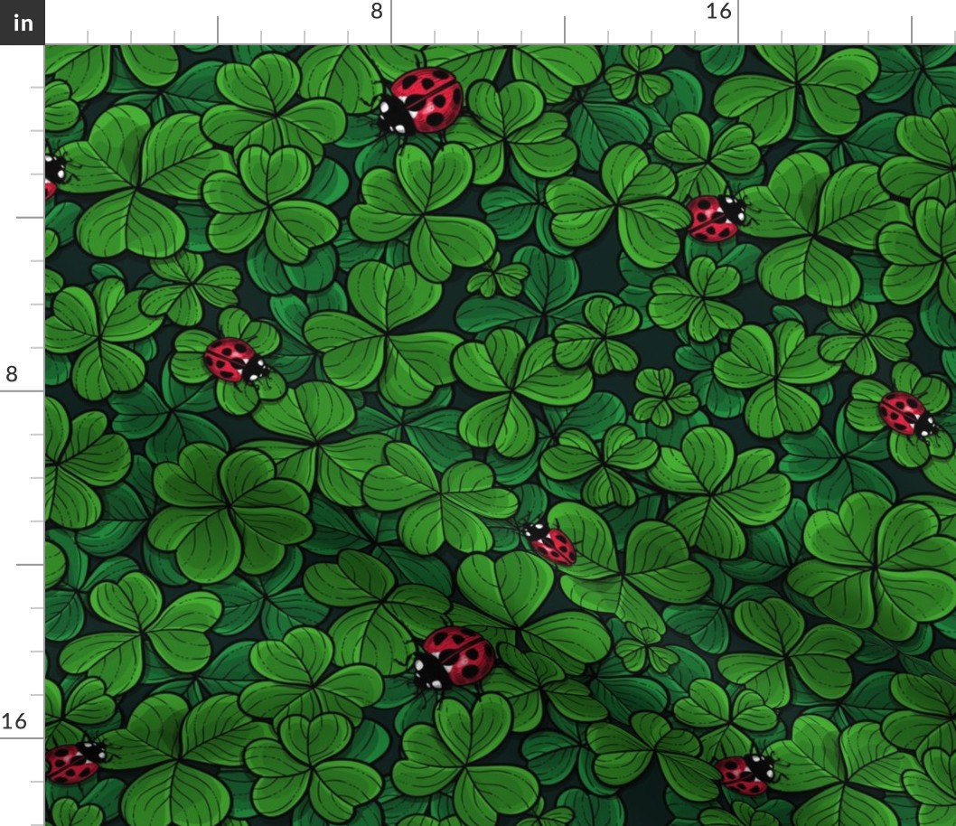 Find the lucky clover