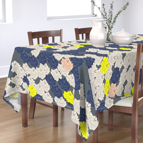 HOME_GOOD_RECTANGULAR_TABLE_CLOTH