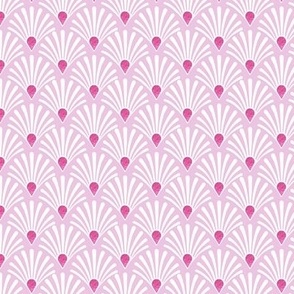 seashell pink art deco shell fan with hot pink 