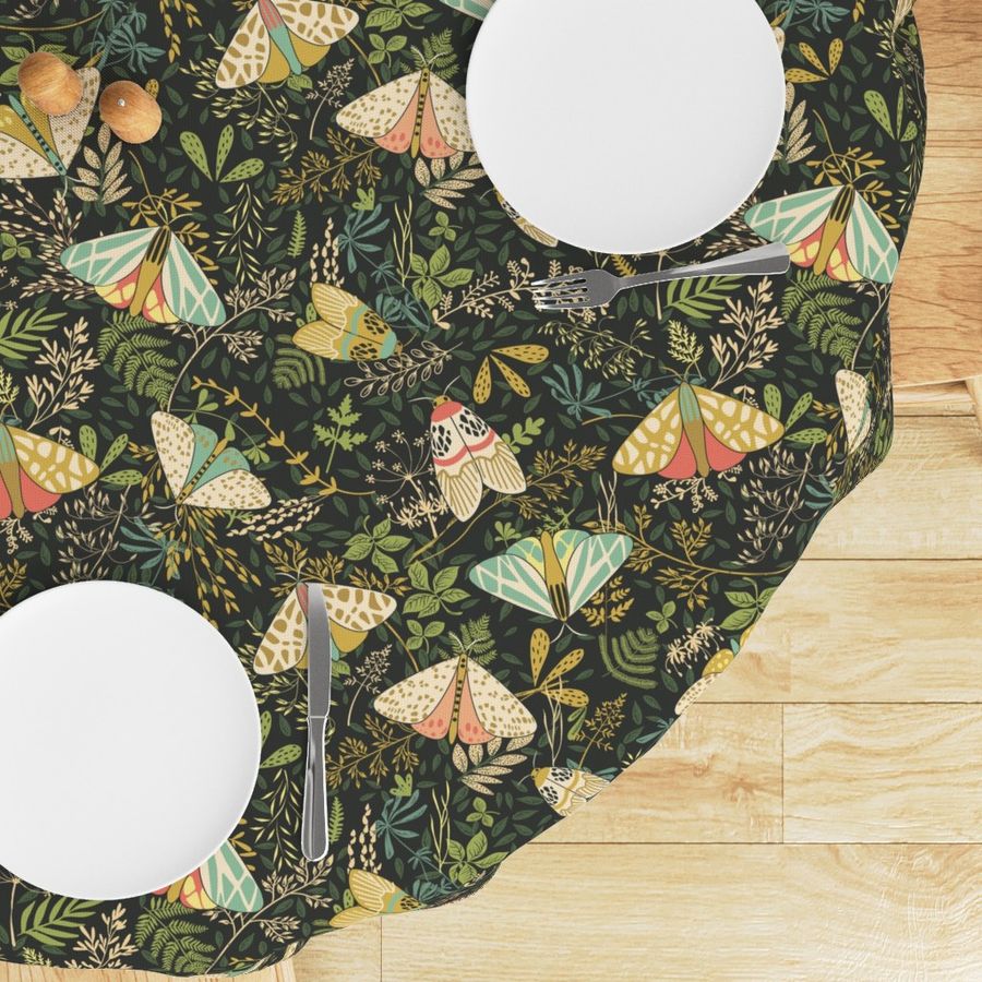 HOME_GOOD_ROUND_TABLE_CLOTH