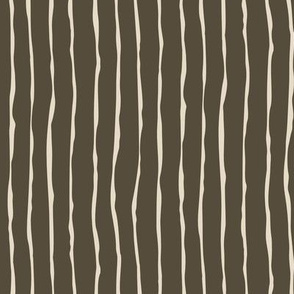 Shaky Lines Vertical deep taupe