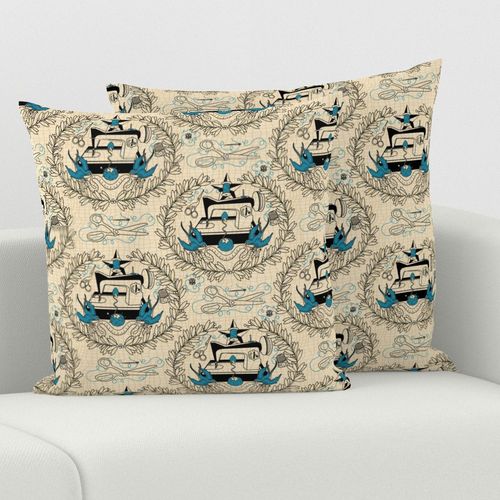 HOME_GOOD_SQUARE_THROW_PILLOW