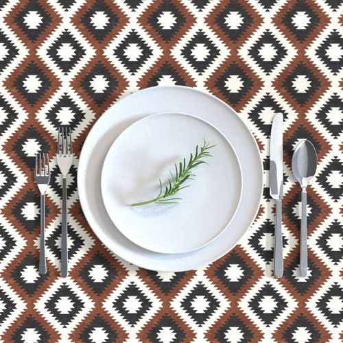 HOME_GOOD_RECTANGULAR_TABLE_CLOTH