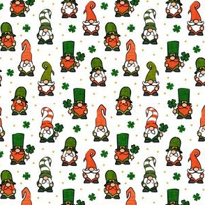 (small scale) St Patrick's Day Gnomes - Leprechaun Gnomes - clover - white - LAD20
