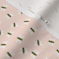 1/2" ophelia bee // soft pink
